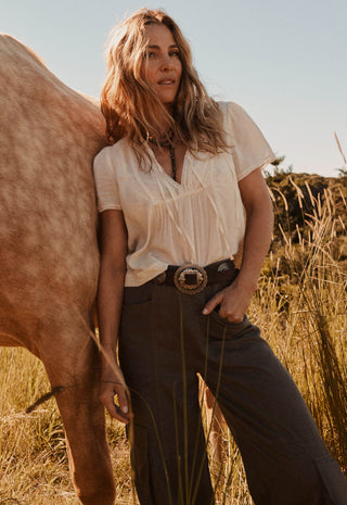 elsa-cropped-blouse